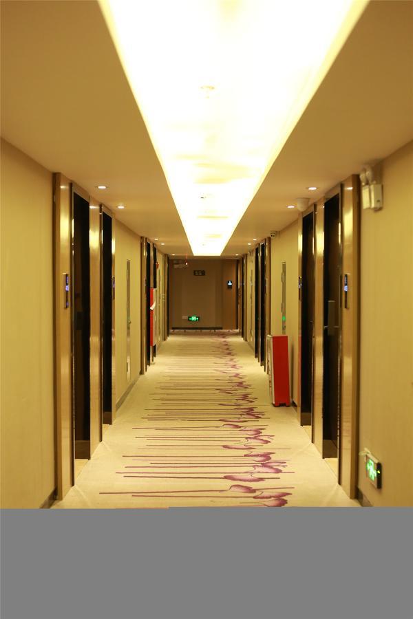 Lavande Hotel Baogang Avenue Guangbai Xinyi Branch Guangzhou Dış mekan fotoğraf