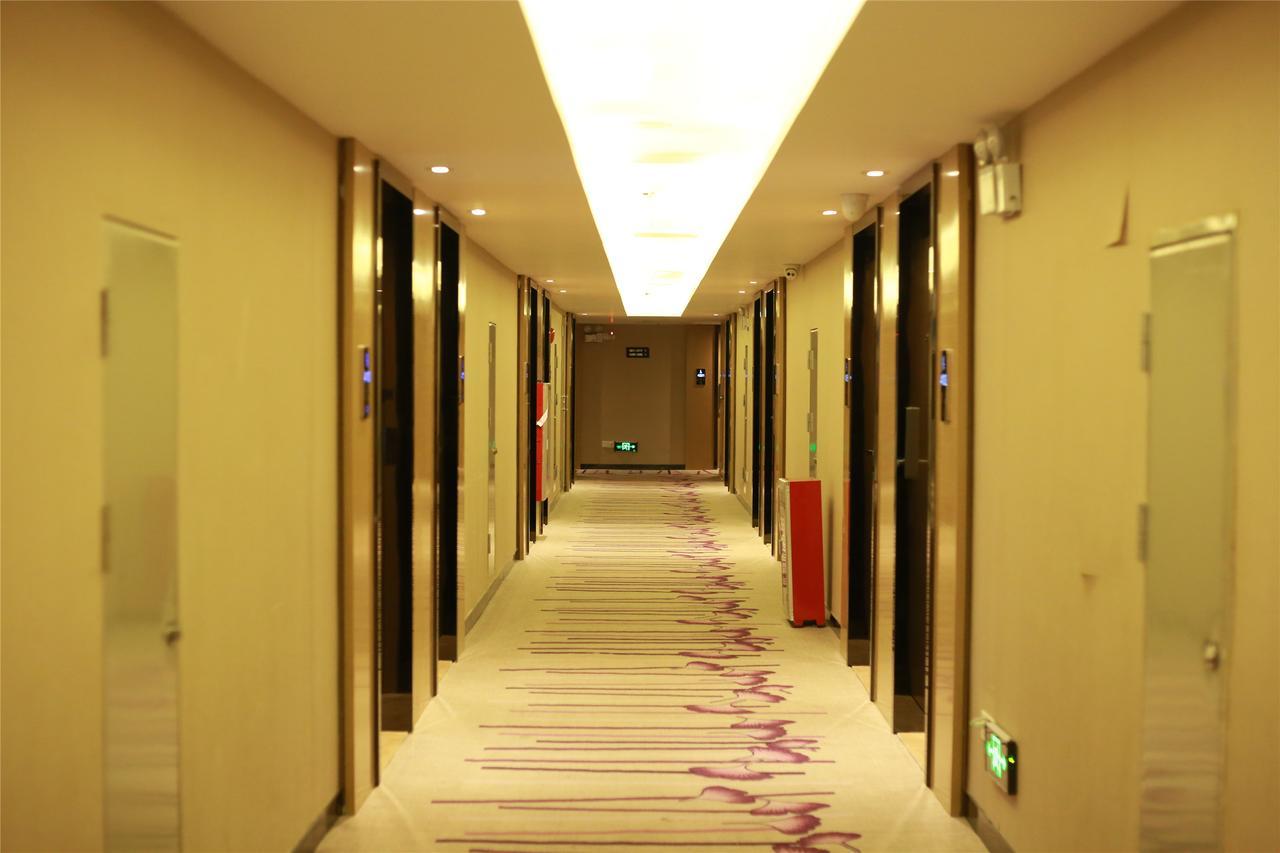 Lavande Hotel Baogang Avenue Guangbai Xinyi Branch Guangzhou Dış mekan fotoğraf