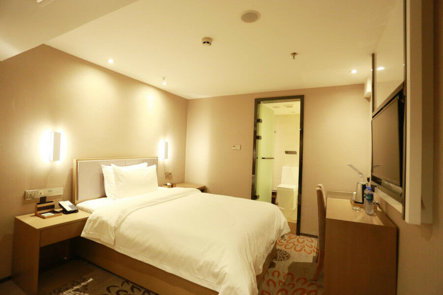 Lavande Hotel Baogang Avenue Guangbai Xinyi Branch Guangzhou Dış mekan fotoğraf
